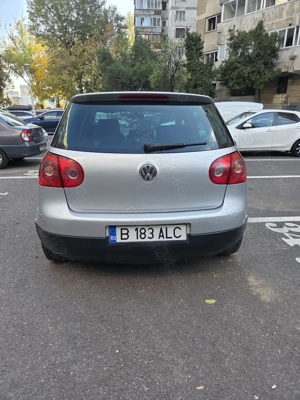 Golf 5 1.6 fsi benzina manuala