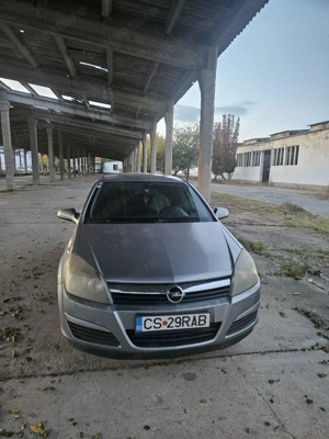 Vând Opel Astra H