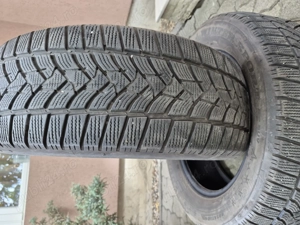 Vand cauciucuri de iarna DUNLOP, 235/60/18, made in germany - imagine 5