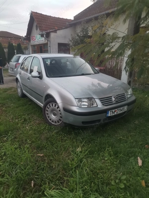 Vw Bora gri metalizat
