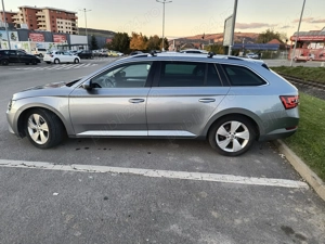 2017 Skoda Superb 2.0 TDI 150 cp - imagine 4