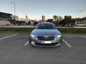2017 Skoda Superb 2.0 TDI 150 cp - imagine 8