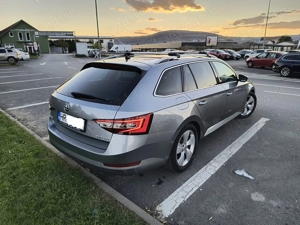 2017 Skoda Superb 2.0 TDI 150 cp - imagine 6