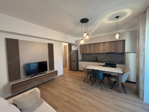 Apartament nou, modern spre inchiriere, situat in centrul orasului Tg. Mures