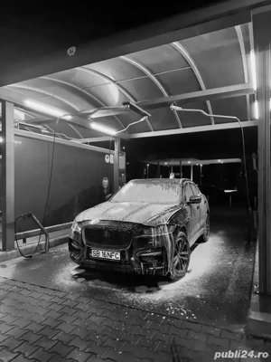 Jaguar F-pace(r-sport)