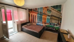 garsoniera dristor-metrou la scara blocului