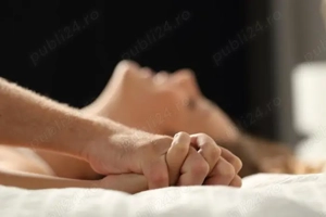 Gentleman, 30 ani, gata să îți satisfacă toate dorințele 