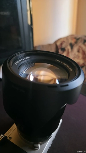 Obiectiv sony e mount 18-105mm f4