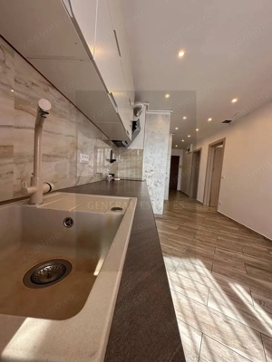 Ideal pentru locuit sau investiție – 3 camere Central Brașov - imagine 3