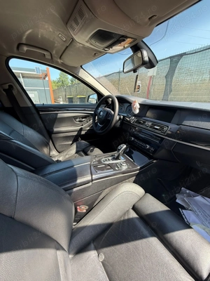 BMW530D 2011 cutie automata  - imagine 9