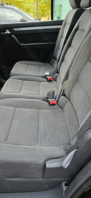 VW Touran 2.0  automata  2006 in stare buna - imagine 6