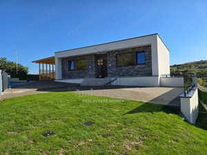 Casa individuala, 129 mp utili, teren 583 mp, terasa 68 mp, zona Sun Garden - imagine 8 Casa individuala, 129 mp utili, teren 583 mp, terasa 68 mp, zona Sun Garden - imagine 8