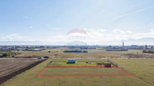 Teren Harman, Strada Henri Coanda, 1000mp - imagine 4