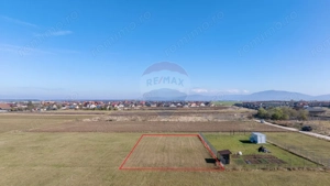 Teren Harman, Strada Henri Coanda, 1000mp - imagine 5