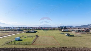 Teren Harman, Strada Henri Coanda, 1000mp - imagine 3