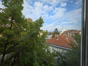 Apartament 3 camere decomandat et 3   Deva, str. Progresului 66 mp utili + balcon Vedere spre Cetate - imagine 15