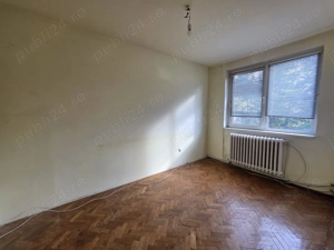 Apartament 3 camere decomandat et 3   Deva, str. Progresului 66 mp utili + balcon Vedere spre Cetate - imagine 11