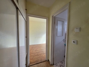 Apartament 3 camere decomandat et 3   Deva, str. Progresului 66 mp utili + balcon Vedere spre Cetate - imagine 10