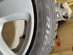 Vând jante BMW și Anvelope de iarnă R17