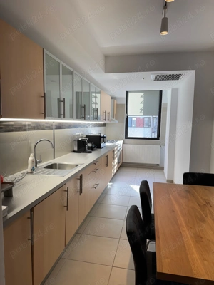 Inchiriez apartament 3 camere Liziera Residances Pipera 158 mp loc parcare subteran  - imagine 6