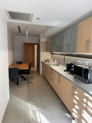 Inchiriez apartament 3 camere Liziera Residances Pipera 158 mp loc parcare subteran  - imagine 9