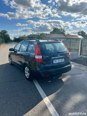 Hyundai i30 CW 1.4 Benzină   109CP   2011   Euro 5   Bună stare - imagine 2