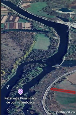 Teren 3500 mp linga canalul Oltului