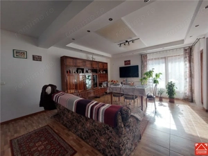 Casa confortabila in Vladimirescu - imagine 8