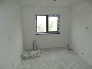 Apartament DECOMANDAT suprafata mare 65 mp de renovat - imagine 4