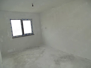 Apartament DECOMANDAT suprafata mare 65 mp de renovat - imagine 5