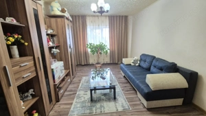 Vânzare apartament 2 camere, luminos, etaj 3, Rovinari – strada Jiului - imagine 3 Vânzare apartament 2 camere, luminos, etaj 3, Rovinari – strada Jiului - imagine 3