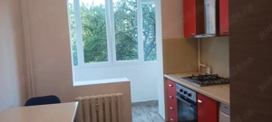 Vand apartament 3 camere an 1982 - zona Dristor  - imagine 6 Vand apartament 3 camere an 1982 - zona Dristor  - imagine 6