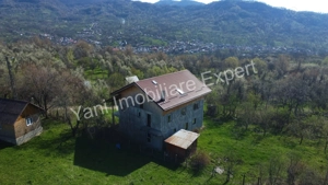 Casă de vacanță de vânzare în comuna Corbi, sat Poienarei, județ Argeș. - imagine 20