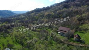 Casă de vacanță de vânzare în comuna Corbi, sat Poienarei, județ Argeș. - imagine 15