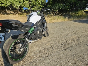 Kawasaky er6n  2015  - imagine 3