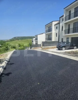 Casă nouă 4 camere | 130 m² utili + garaj | Teren 355 m²  - imagine 2