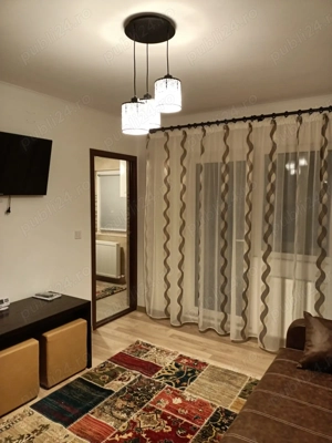 Inchiriez garsoniera zona Traian - imagine 3 Inchiriez garsoniera zona Traian - imagine 3