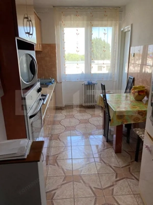 Apartament spațios 3 camere, 93 mp, etaj 3 – zona Strada Botizului - imagine 7