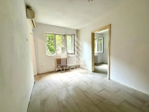 Apartament 2 camere, etajul 1, situat in zona Sagului