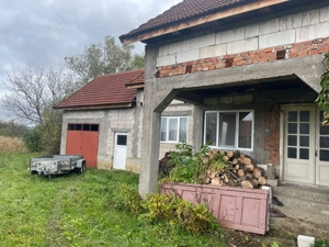 Casa de vanzare in sat Unciuc Comuna Rau de Mori 7 km de Hateg  - imagine 2