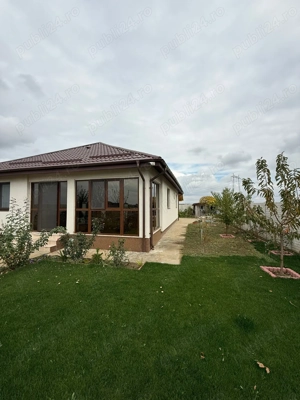 Casa pe parter Clinceni , str Ortansei , teren 640 mp. - imagine 7