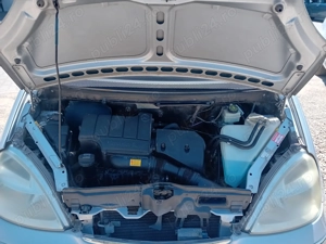 De vanzare . 1100  neg