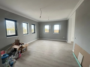 Casă individuală pe parter   Moșnița Nouă | Toate utilitățile | Comision 0% - imagine 6