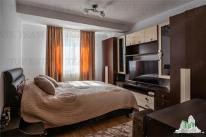 Vila moderna, structura din beton – Piata Muncii | Pretabila locuinta sau birouri - imagine 13