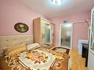 Camera Moderna Bloc Camin Zona Port  - imagine 4