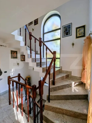 Resedintă de lux în Bucium cu teren generos – finisaje premium - imagine 6