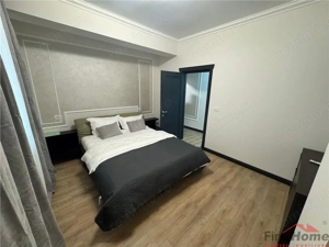 Penthouse 115 mp, terasa 30 mp, parcare+boxa, bloc nou