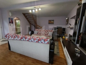 Casă de vanzare, cu 5 camere și un teren de 600 mp, zona ultracentrala - imagine 17