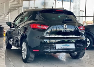 Renault Clio (Energy) TCe 90 Start & Stop INTENS - imagine 7 Renault Clio (Energy) TCe 90 Start & Stop INTENS - imagine 7