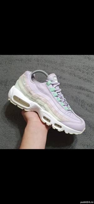 Nike Air Max 95 Infinite Lilac